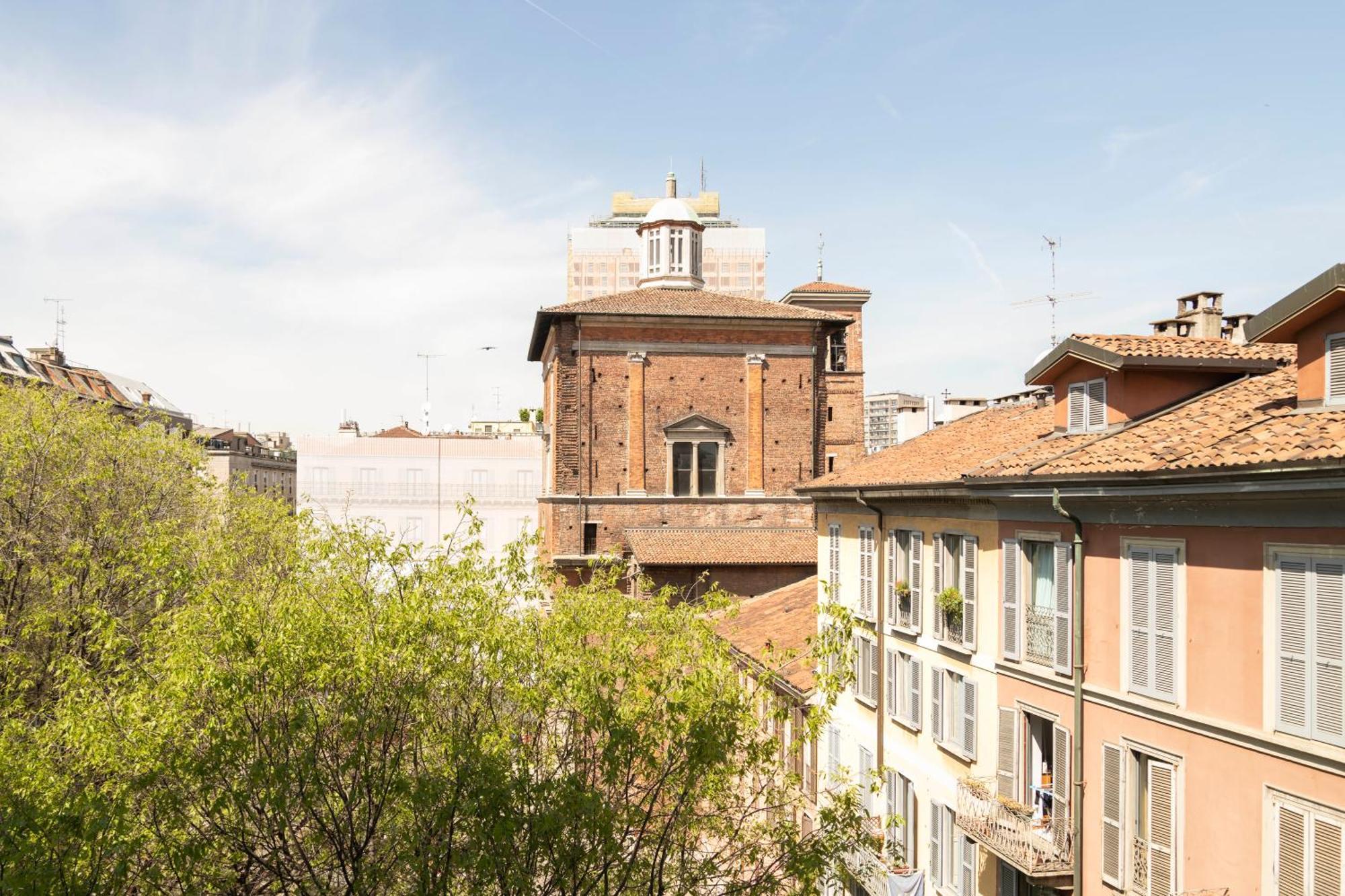 Heart Milan Apartments Duomo Missori Exterior photo